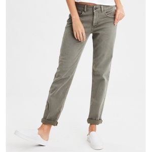 American Eagle Tomgirl Pants